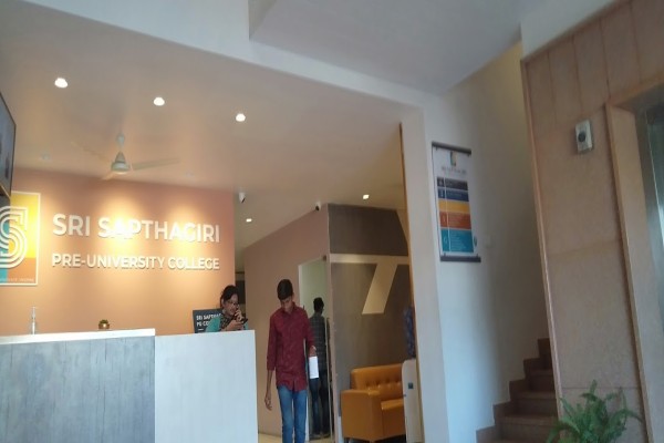 Sri Sapthagiri PU College